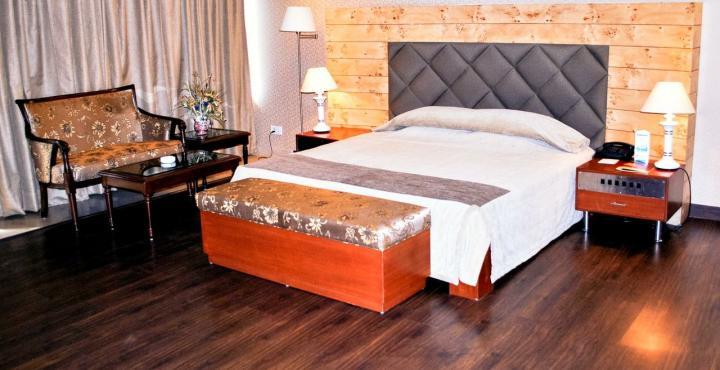 Hotel Shivalikview Chandīgarh Dış mekan fotoğraf