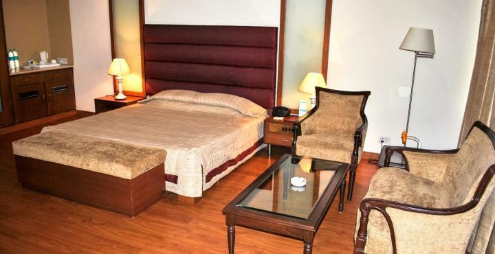 Hotel Shivalikview Chandīgarh Dış mekan fotoğraf