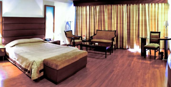 Hotel Shivalikview Chandīgarh Dış mekan fotoğraf
