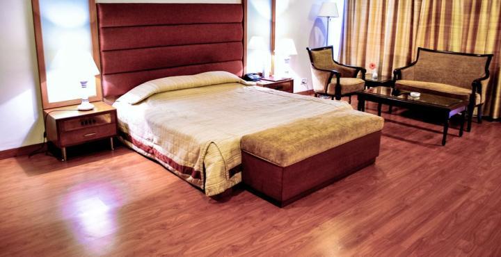 Hotel Shivalikview Chandīgarh Dış mekan fotoğraf
