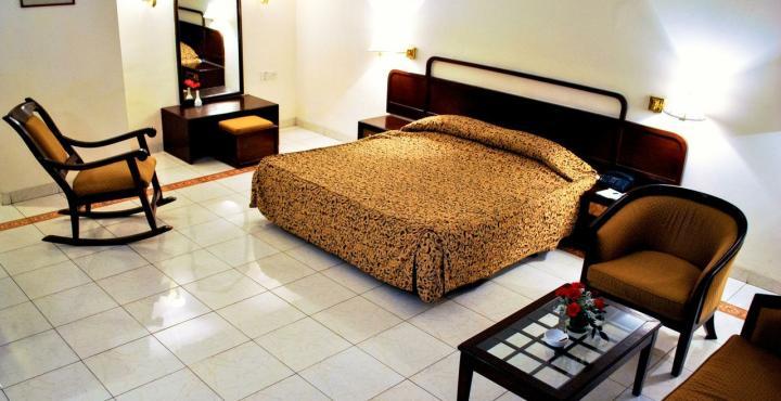 Hotel Shivalikview Chandīgarh Dış mekan fotoğraf