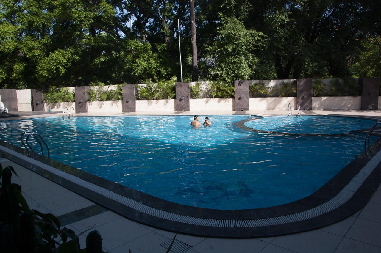 Hotel Shivalikview Chandīgarh Dış mekan fotoğraf