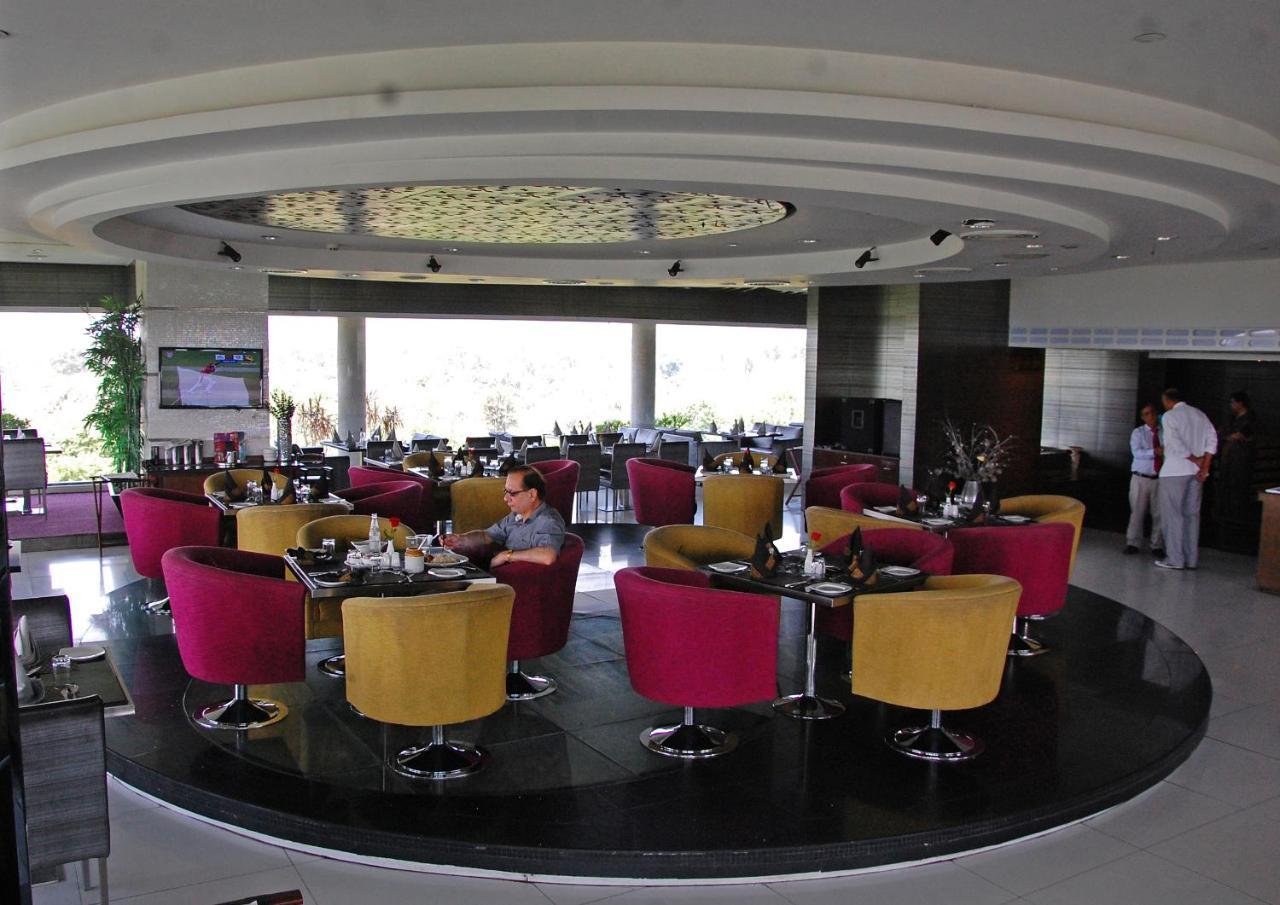 Hotel Shivalikview Chandīgarh Dış mekan fotoğraf