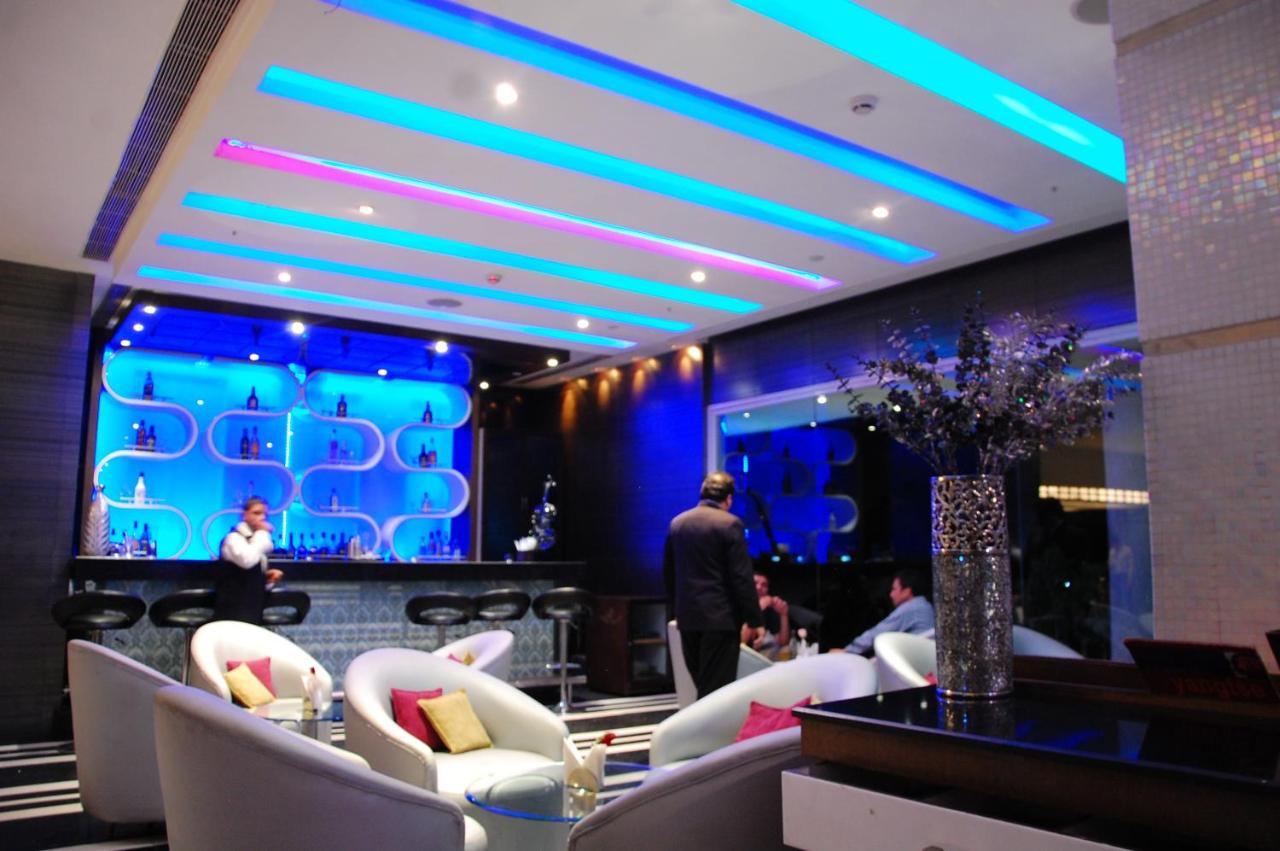 Hotel Shivalikview Chandīgarh Dış mekan fotoğraf